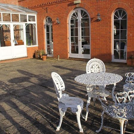 Aylestone Court Hotel Херфорд Екстериор снимка