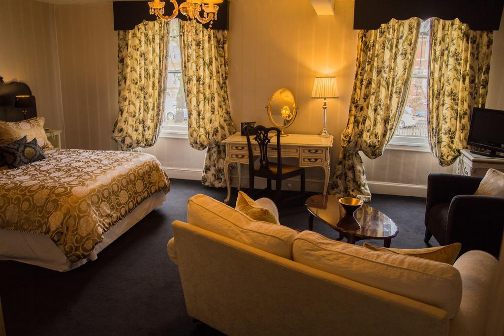 Aylestone Court Hotel Херфорд Екстериор снимка